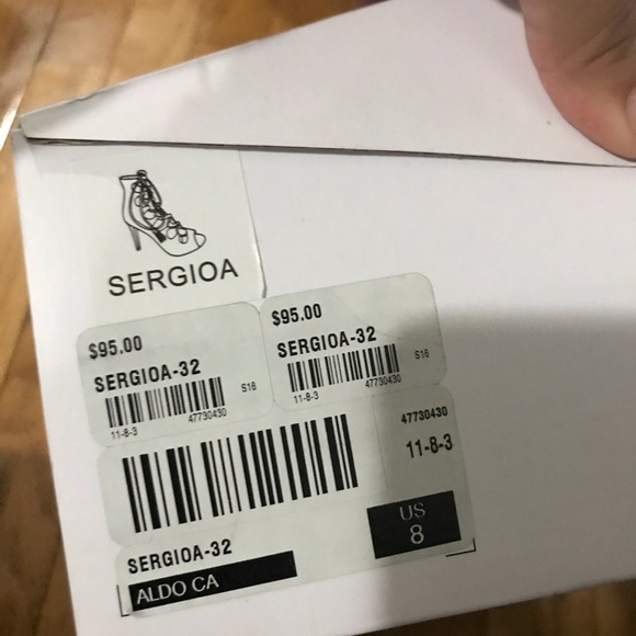 Also heels size 8 - Picture 8 of 8